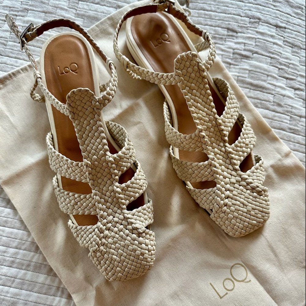 LOQ Arlo Fisherman Sandal in Sand/White